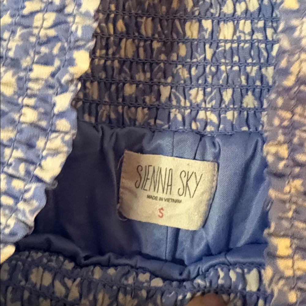 [Sienna Sky] Blue and White Floral Pants - Size Small - Picture 2 of 3